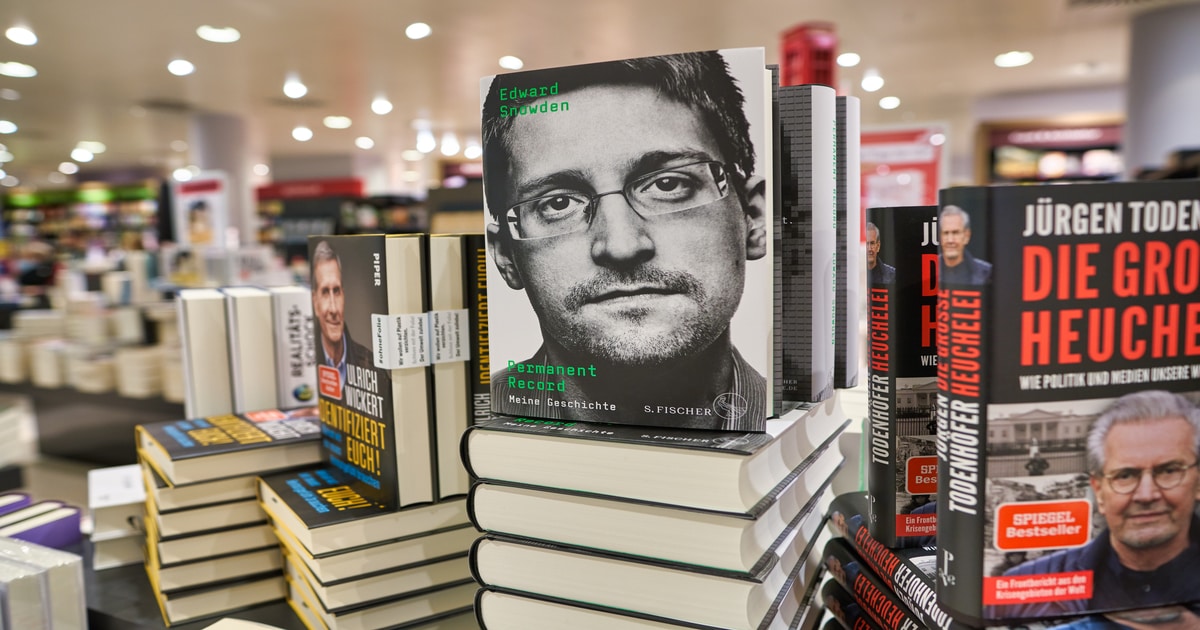 Edward Snowden Criticizes SEC Following Twitter Hack and False Bitcoin ETF Announcement