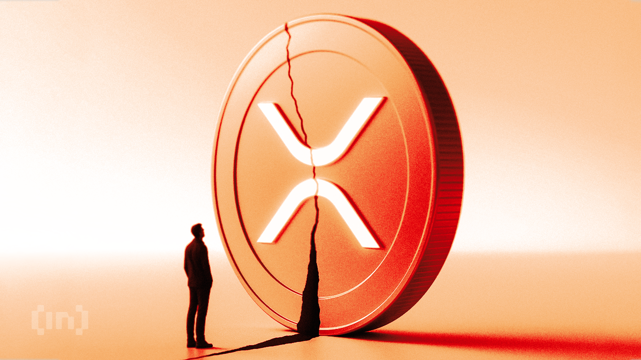 XRP Price Bottoming Out? On-Chain Metrics Say "Not Yet"